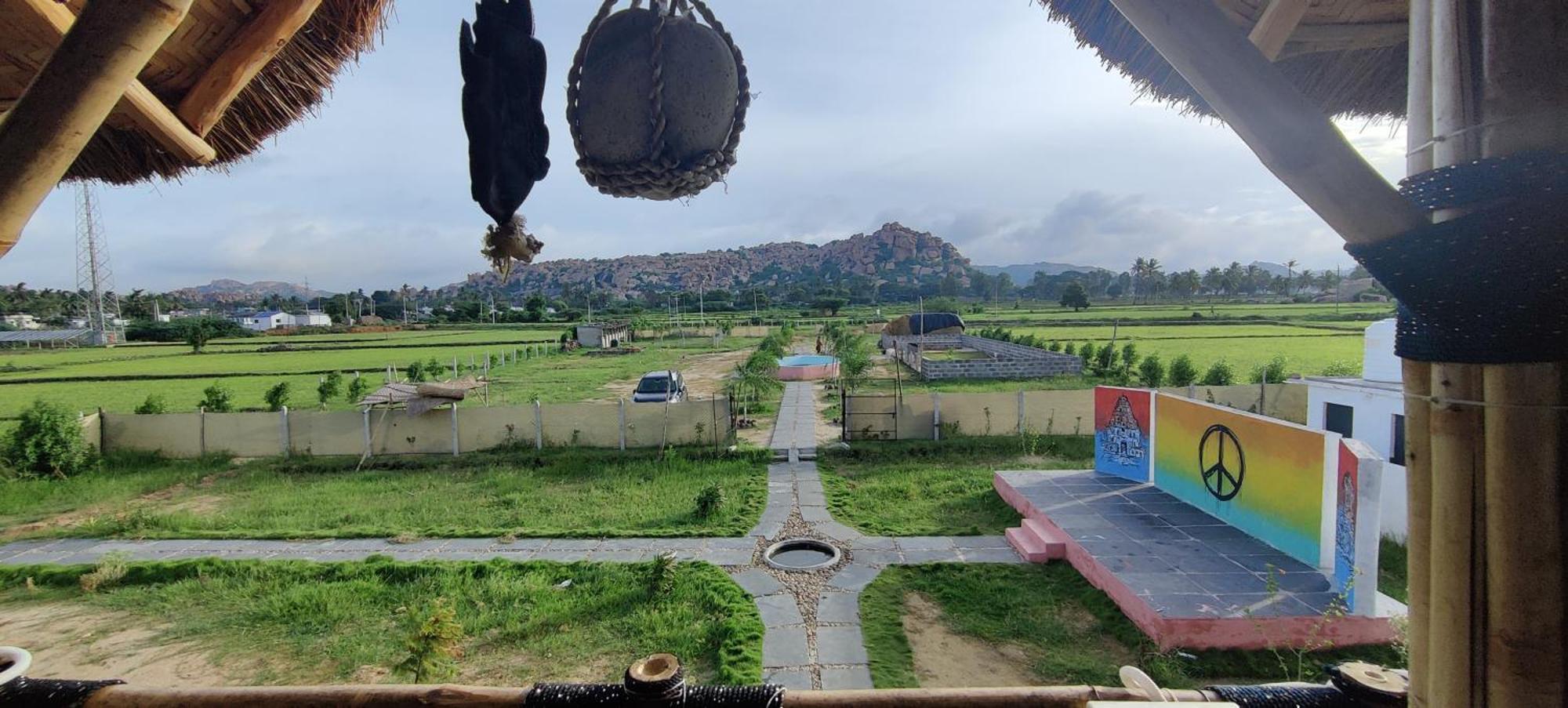 Vanya The Exotic World Resort Hampi Extérieur photo